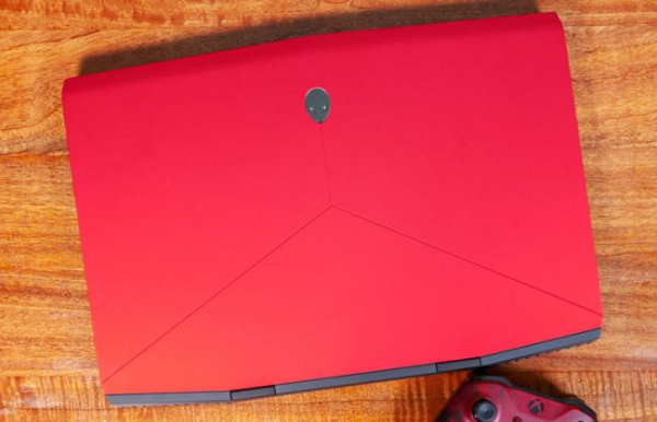 Обзор Alienware M17 (2019)